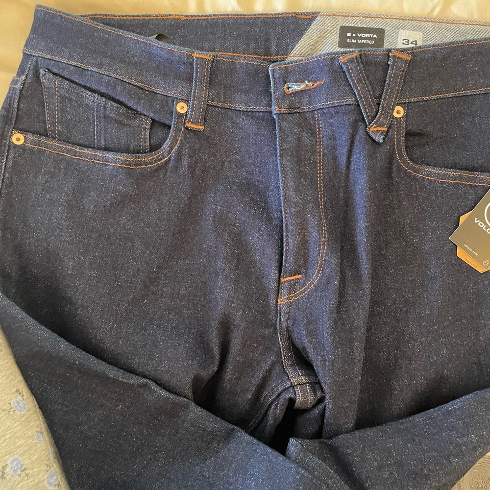 Volcom jeans new with tags size 34